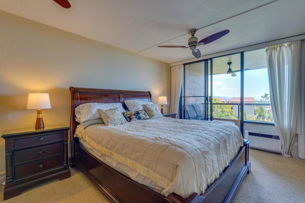 Kona Pacific Top Floor Retreat Ocean View And Pool! Kailua-Kona Exteriör bild
